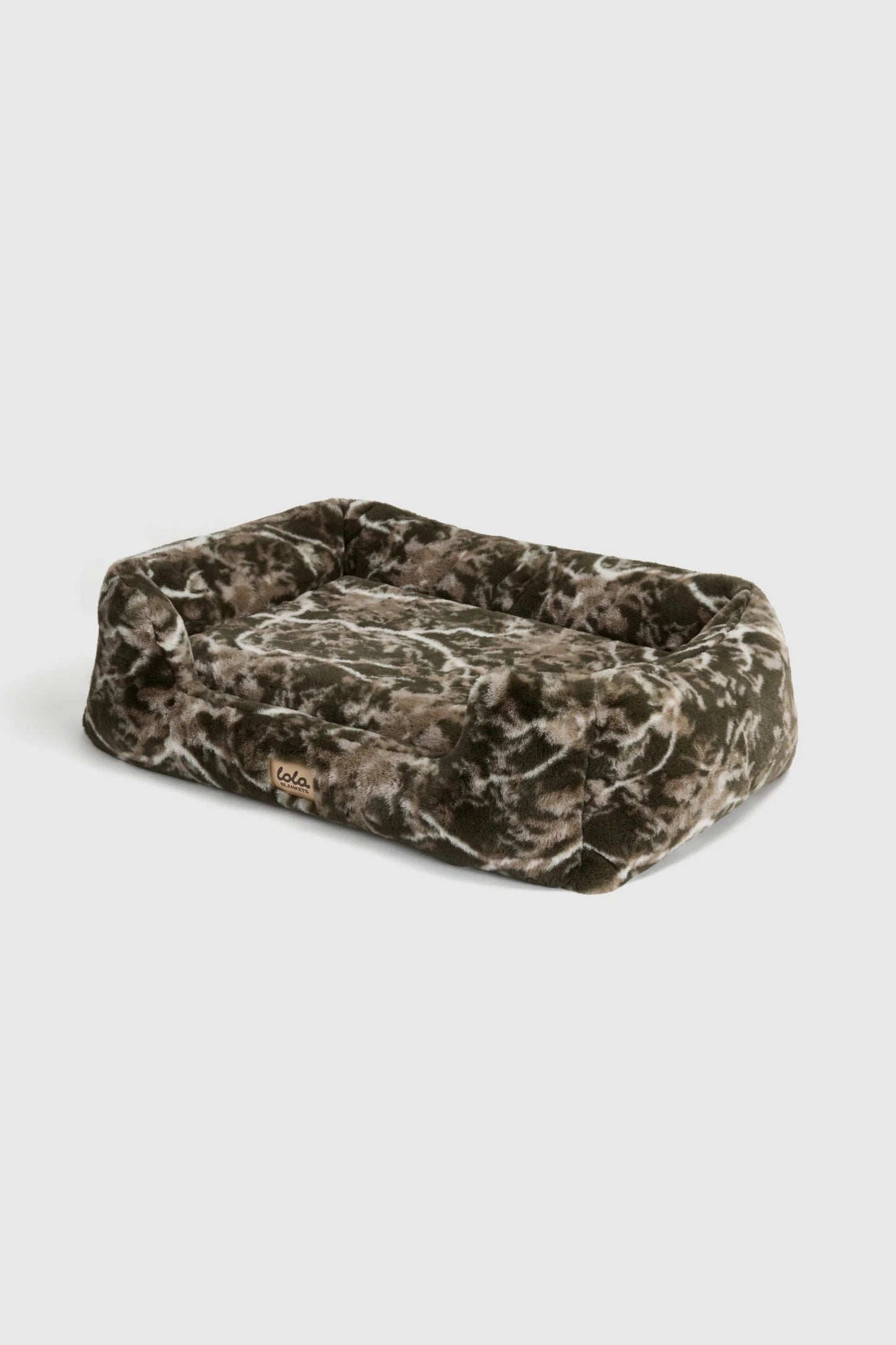 The Lola Pet Bed | Sagebrush Camo