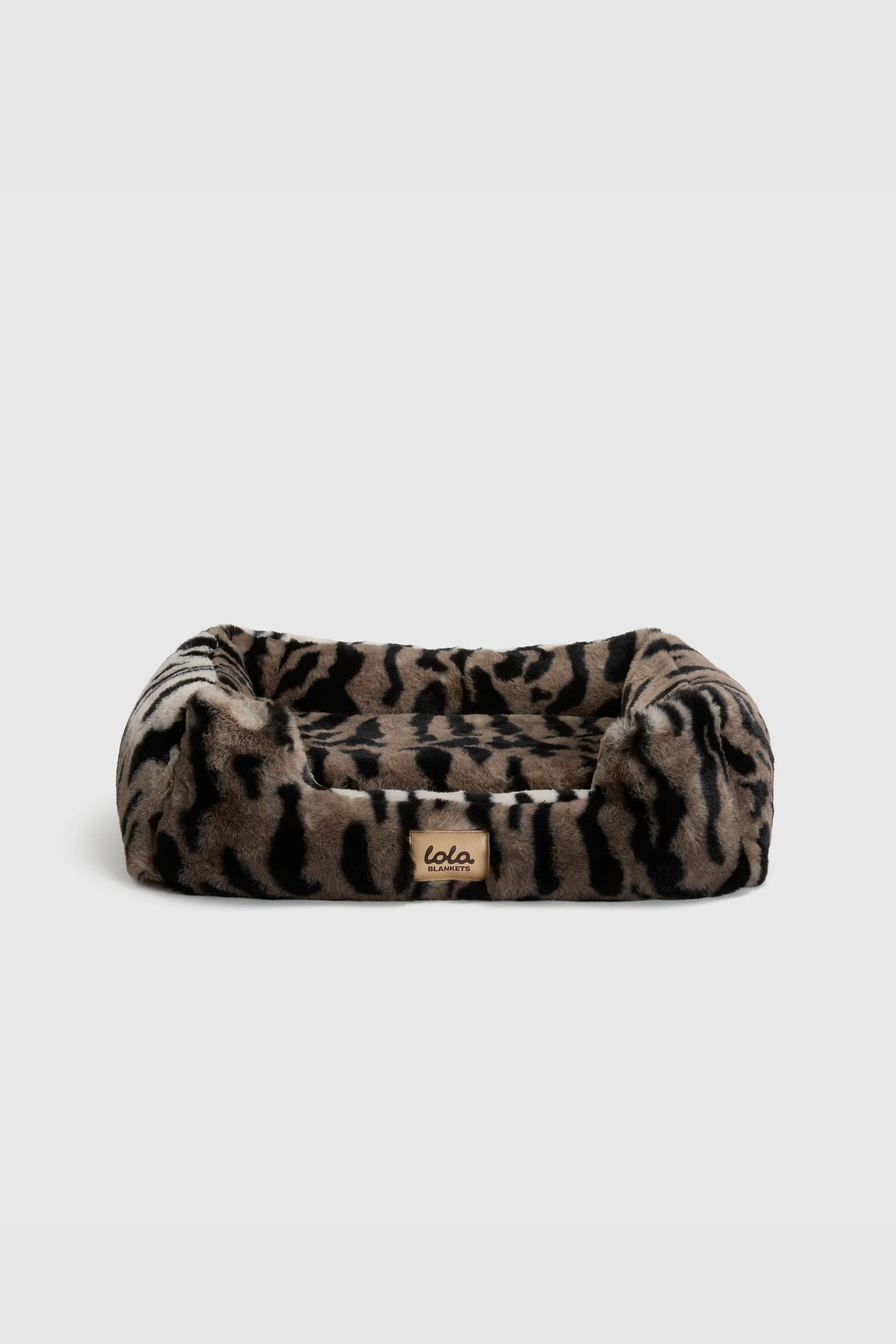 The Lola Pet Bed | Desert Tiger