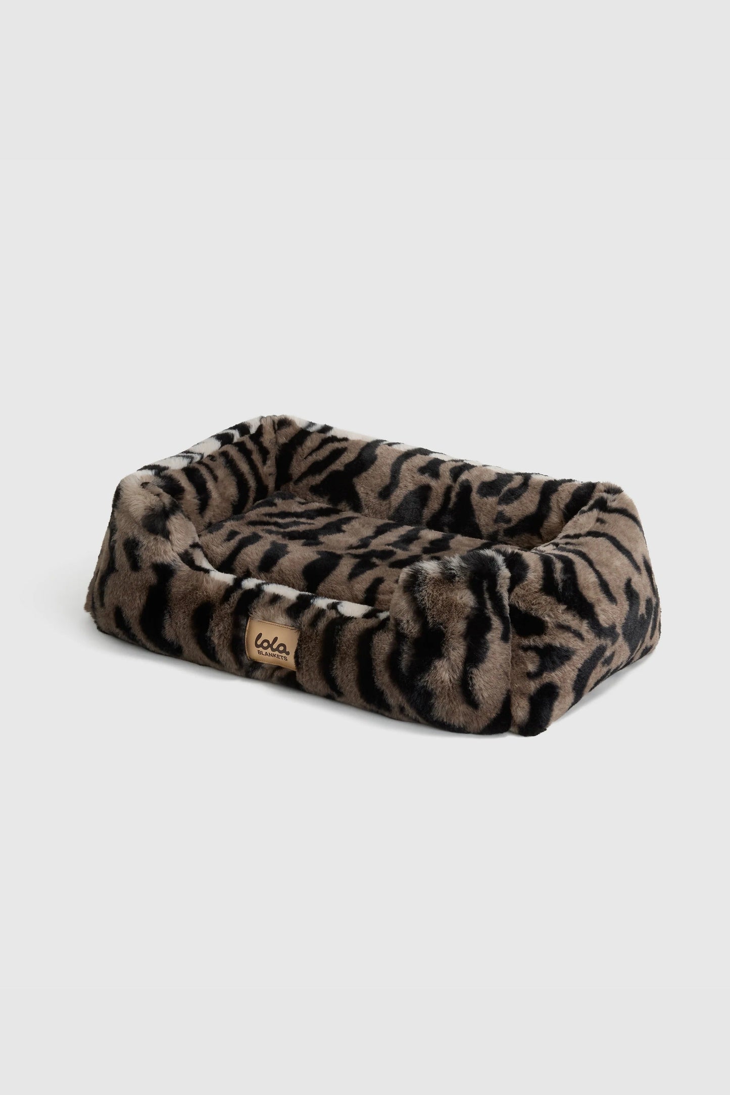 The Lola Pet Bed | Desert Tiger