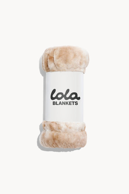 The Lola Pet Blanket | Caramel N' Cream